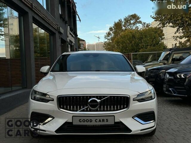Вольво С60, объемом двигателя 0 л и пробегом 80 тыс. км за 30000 $, фото 1 на Automoto.ua