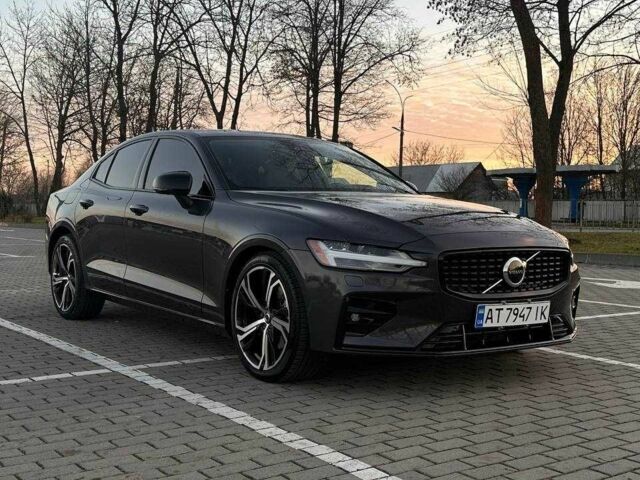 Серый Вольво С60, объемом двигателя 2 л и пробегом 34 тыс. км за 26000 $, фото 1 на Automoto.ua