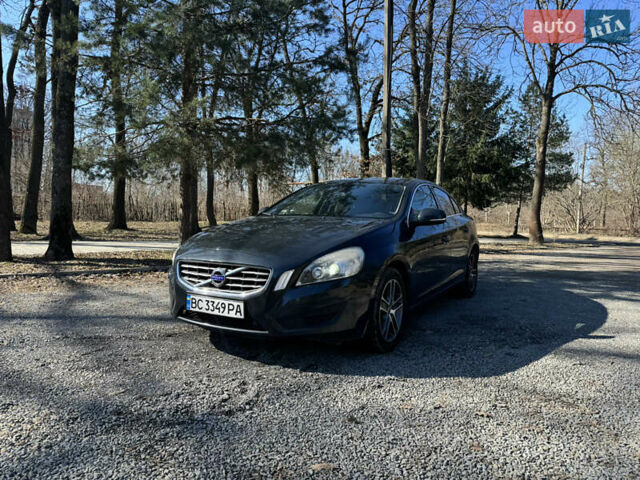 Серый Вольво С60, объемом двигателя 1.98 л и пробегом 159 тыс. км за 11500 $, фото 1 на Automoto.ua