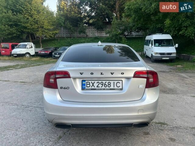 Сірий Вольво С60, об'ємом двигуна 2.52 л та пробігом 180 тис. км за 11500 $, фото 1 на Automoto.ua