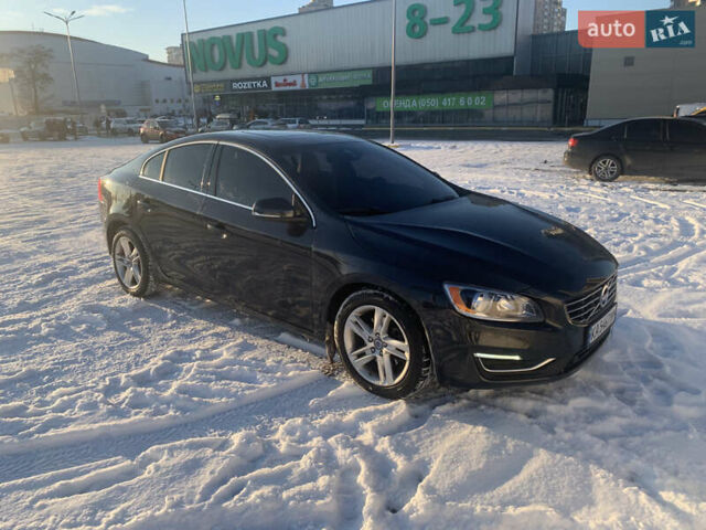 Серый Вольво С60, объемом двигателя 1.97 л и пробегом 188 тыс. км за 11000 $, фото 1 на Automoto.ua