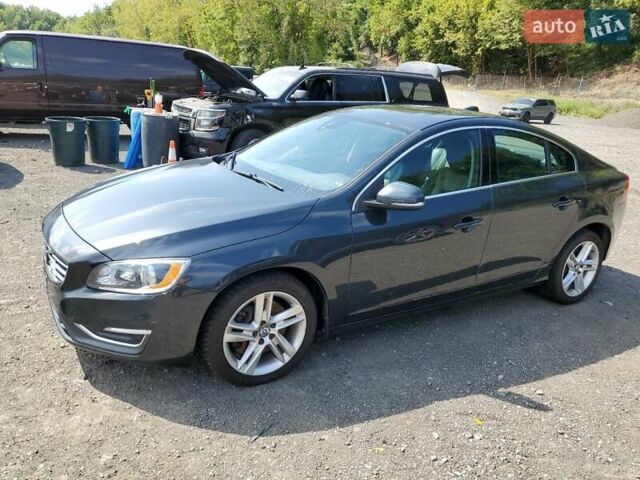 Вольво С60 2015 в Кропивницком (Кировограде) на Automoto.ua Серый Вольво С60, объемом двигателя 2.52 л и пробегом 157 тыс. км за 1400 $, фото 1 на Automoto.ua