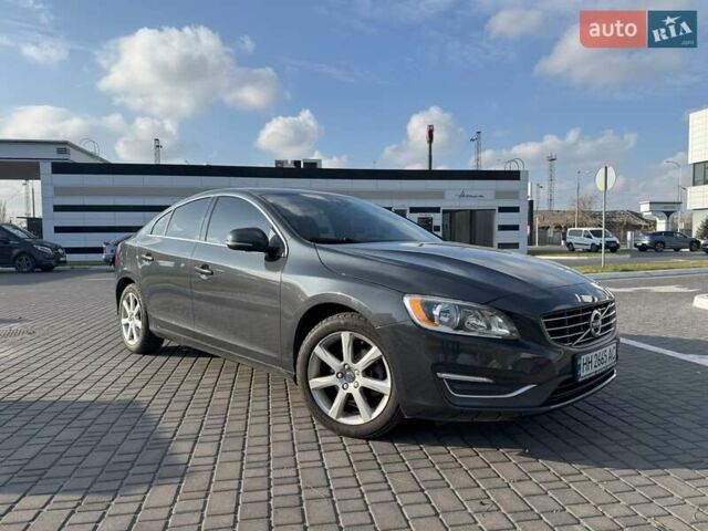 Сірий Вольво С60, об'ємом двигуна 2 л та пробігом 190 тис. км за 12000 $, фото 1 на Automoto.ua