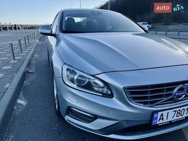 Серый Вольво С60, объемом двигателя 1.97 л и пробегом 194 тыс. км за 14500 $, фото 1 на Automoto.ua