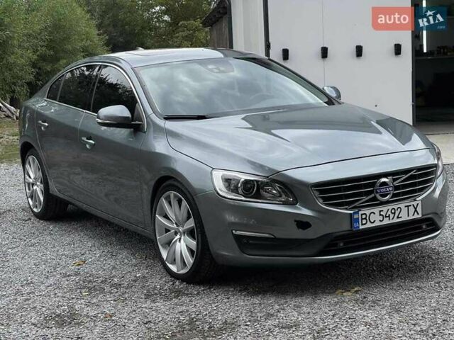 Сірий Вольво С60, об'ємом двигуна 1.97 л та пробігом 152 тис. км за 16500 $, фото 1 на Automoto.ua