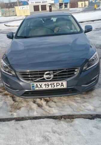 Сірий Вольво С60, об'ємом двигуна 2.52 л та пробігом 144 тис. км за 15000 $, фото 1 на Automoto.ua