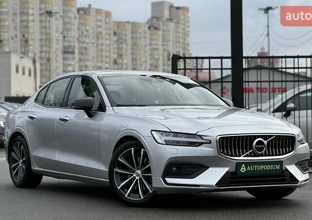 Серый Вольво С60, объемом двигателя 1.97 л и пробегом 78 тыс. км за 31500 $, фото 1 на Automoto.ua