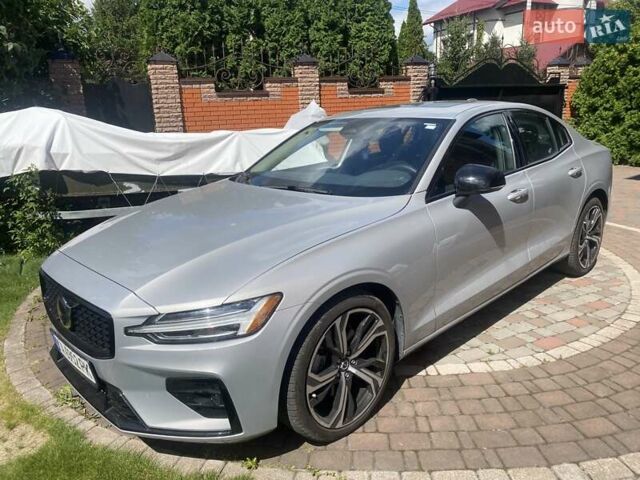 Сірий Вольво С60, об'ємом двигуна 1.97 л та пробігом 5 тис. км за 29500 $, фото 1 на Automoto.ua