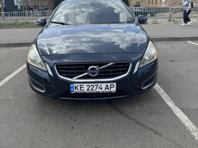 Синій Вольво С60, об'ємом двигуна 2.5 л та пробігом 282 тис. км за 7800 $, фото 1 на Automoto.ua