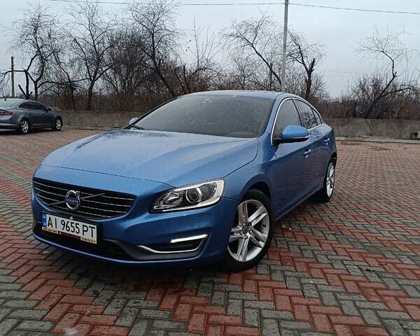 Синий Вольво С60, объемом двигателя 2 л и пробегом 225 тыс. км за 15400 $, фото 1 на Automoto.ua