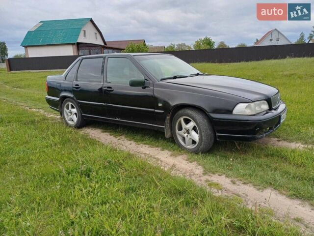 Черный Вольво С70, объемом двигателя 2.32 л и пробегом 254 тыс. км за 2999 $, фото 1 на Automoto.ua
