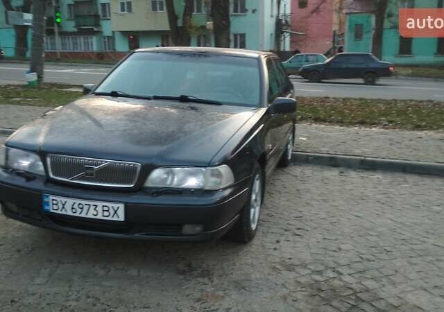 Серый Вольво С70, объемом двигателя 2.5 л и пробегом 310 тыс. км за 4000 $, фото 1 на Automoto.ua