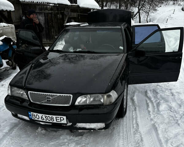 Серый Вольво С70, объемом двигателя 2.3 л и пробегом 350 тыс. км за 2450 $, фото 1 на Automoto.ua