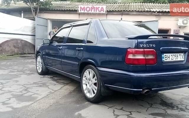 Синій Вольво S70, об'ємом двигуна 1.98 л та пробігом 450 тис. км за 2800 $, фото 1 на Automoto.ua