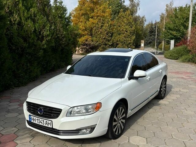 Белый Вольво С80, объемом двигателя 1.98 л и пробегом 139 тыс. км за 14900 $, фото 1 на Automoto.ua