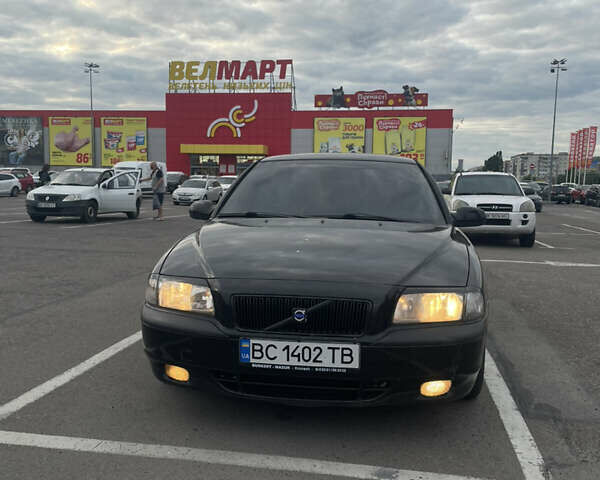 Чорний Вольво S80, об'ємом двигуна 2.9 л та пробігом 375 тис. км за 5500 $, фото 1 на Automoto.ua