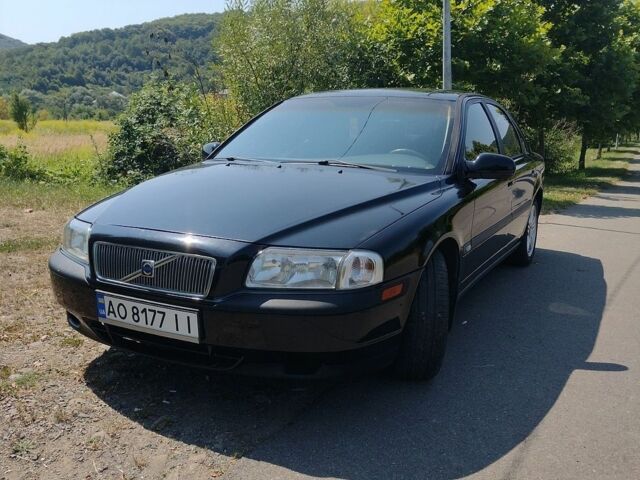 Чорний Вольво S80, об'ємом двигуна 2.5 л та пробігом 253 тис. км за 4600 $, фото 1 на Automoto.ua