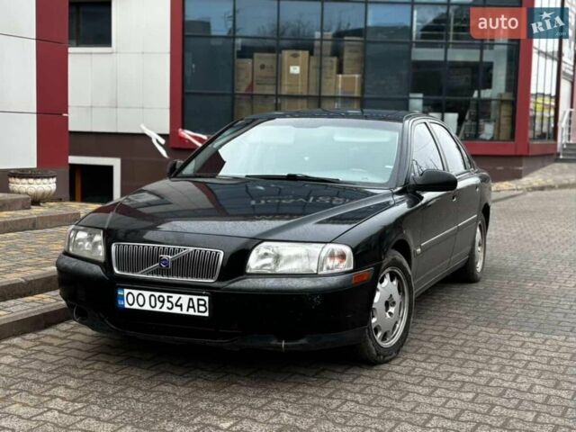 Чорний Вольво S80, об'ємом двигуна 2 л та пробігом 384 тис. км за 4500 $, фото 1 на Automoto.ua