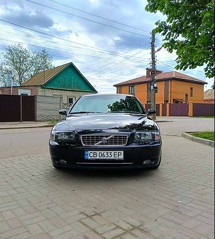 Чорний Вольво S80, об'ємом двигуна 2.4 л та пробігом 360 тис. км за 5300 $, фото 1 на Automoto.ua