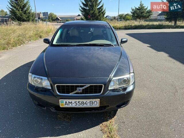 Черный Вольво С80, объемом двигателя 2.44 л и пробегом 285 тыс. км за 3700 $, фото 1 на Automoto.ua