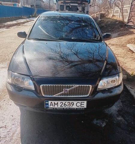 Чорний Вольво S80, об'ємом двигуна 2.4 л та пробігом 300 тис. км за 2500 $, фото 1 на Automoto.ua