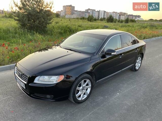Черный Вольво С80, объемом двигателя 2 л и пробегом 305 тыс. км за 8999 $, фото 1 на Automoto.ua