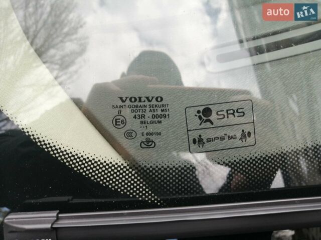Чорний Вольво S80, об'ємом двигуна 2 л та пробігом 265 тис. км за 12000 $, фото 1 на Automoto.ua
