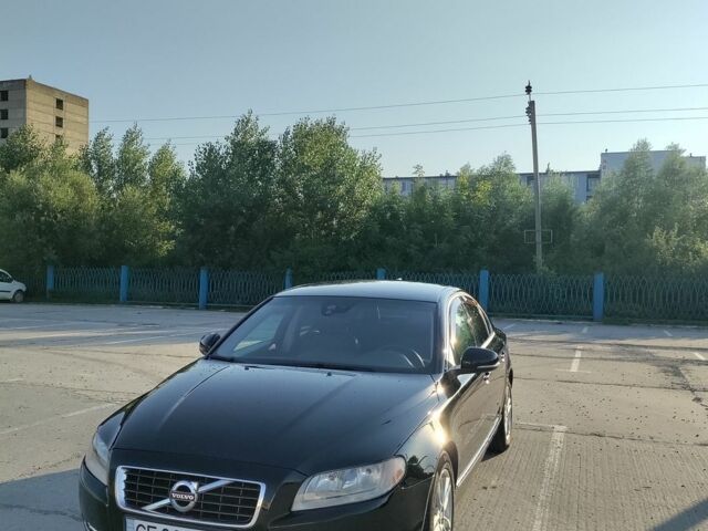 Чорний Вольво S80, об'ємом двигуна 2 л та пробігом 330 тис. км за 10000 $, фото 1 на Automoto.ua