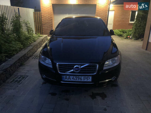 Черный Вольво С80, объемом двигателя 2 л и пробегом 160 тыс. км за 14000 $, фото 1 на Automoto.ua