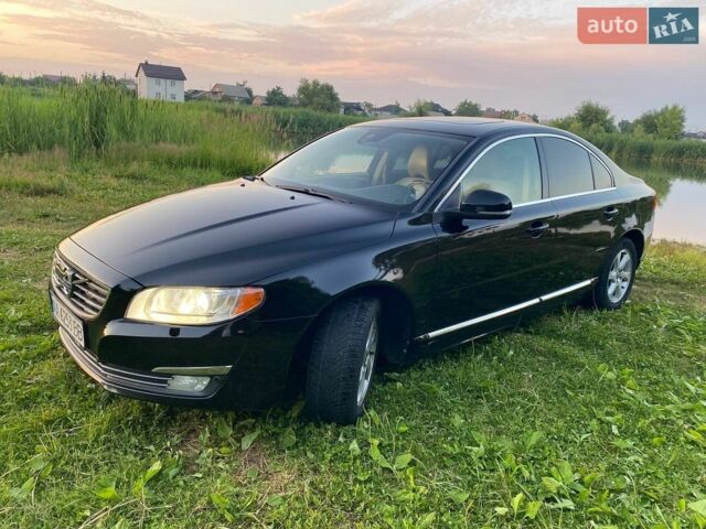 Чорний Вольво S80, об'ємом двигуна 2.4 л та пробігом 485 тис. км за 9000 $, фото 1 на Automoto.ua