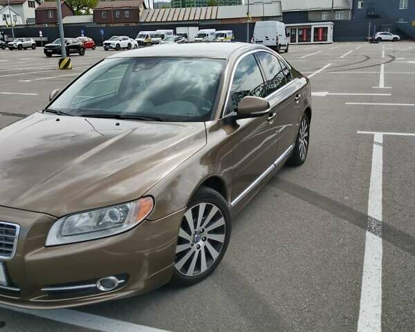Коричневий Вольво S80, об'ємом двигуна 1.6 л та пробігом 297 тис. км за 9934 $, фото 1 на Automoto.ua