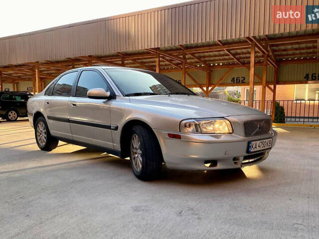 Серый Вольво С80, объемом двигателя 2.9 л и пробегом 450 тыс. км за 4300 $, фото 1 на Automoto.ua
