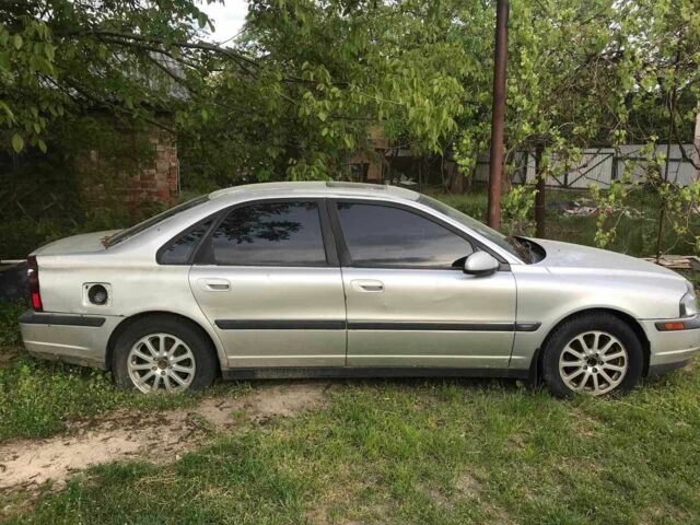 Сірий Вольво S80, об'ємом двигуна 2 л та пробігом 430 тис. км за 1200 $, фото 1 на Automoto.ua