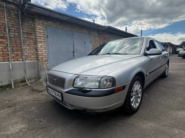 Сірий Вольво S80, об'ємом двигуна 2 л та пробігом 359 тис. км за 2850 $, фото 1 на Automoto.ua