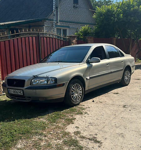 Серый Вольво С80, объемом двигателя 2.5 л и пробегом 444 тыс. км за 4700 $, фото 1 на Automoto.ua