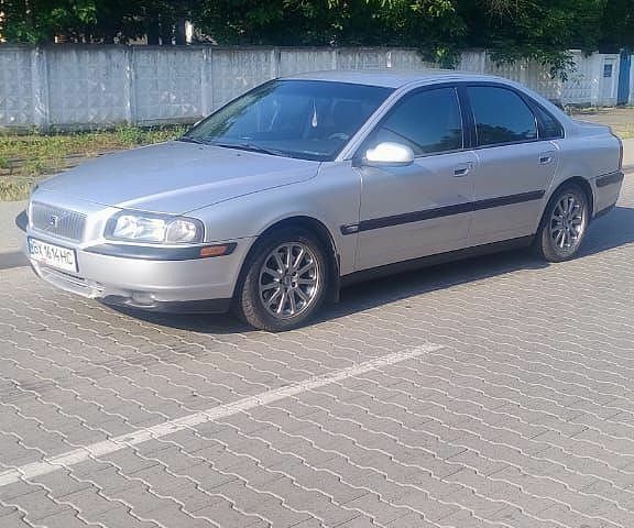 Сірий Вольво S80, об'ємом двигуна 2 л та пробігом 408 тис. км за 3699 $, фото 1 на Automoto.ua