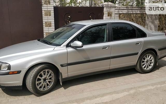 Сірий Вольво S80, об'ємом двигуна 2.9 л та пробігом 208 тис. км за 5800 $, фото 1 на Automoto.ua