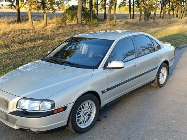 Сірий Вольво S80, об'ємом двигуна 2.92 л та пробігом 406 тис. км за 3800 $, фото 1 на Automoto.ua