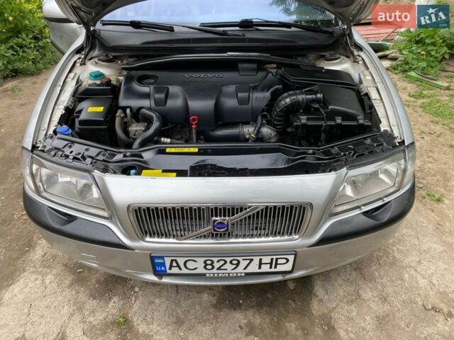 Сірий Вольво S80, об'ємом двигуна 2.4 л та пробігом 450 тис. км за 4600 $, фото 1 на Automoto.ua