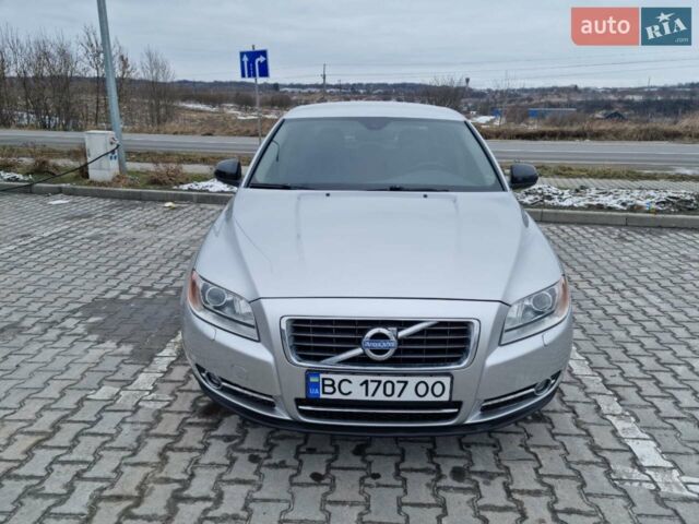 Серый Вольво С80, объемом двигателя 2.5 л и пробегом 282 тыс. км за 8100 $, фото 1 на Automoto.ua