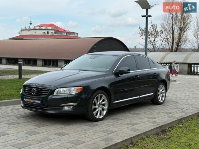 Сірий Вольво S80, об'ємом двигуна 2.4 л та пробігом 107 тис. км за 15900 $, фото 1 на Automoto.ua