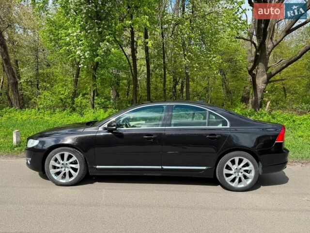 Серый Вольво С80, объемом двигателя 2 л и пробегом 211 тыс. км за 12500 $, фото 1 на Automoto.ua