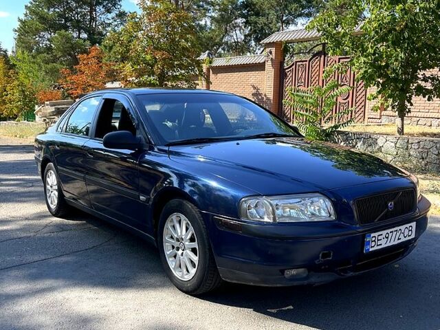Синий Вольво С80, объемом двигателя 2.8 л и пробегом 258 тыс. км за 3600 $, фото 1 на Automoto.ua