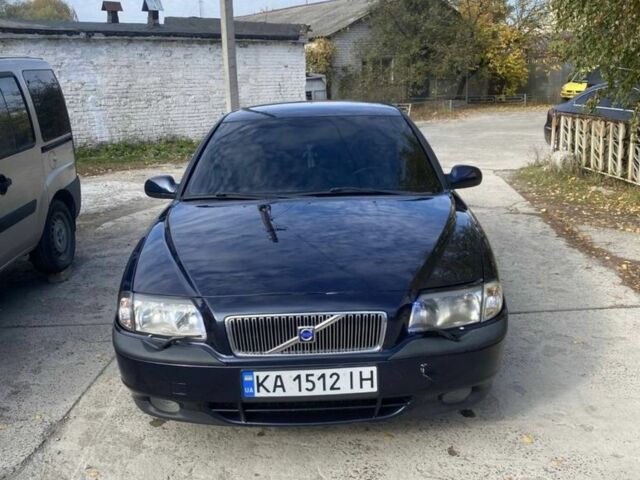 Синій Вольво S80, об'ємом двигуна 2 л та пробігом 270 тис. км за 1595 $, фото 1 на Automoto.ua