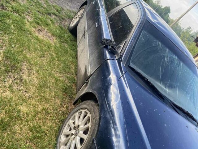 Синий Вольво С80, объемом двигателя 2 л и пробегом 240 тыс. км за 999 $, фото 1 на Automoto.ua