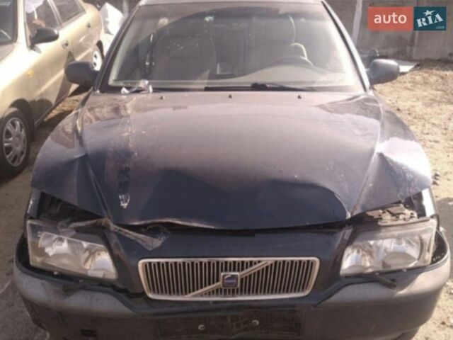 Синій Вольво S80, об'ємом двигуна 2.4 л та пробігом 369 тис. км за 2000 $, фото 1 на Automoto.ua