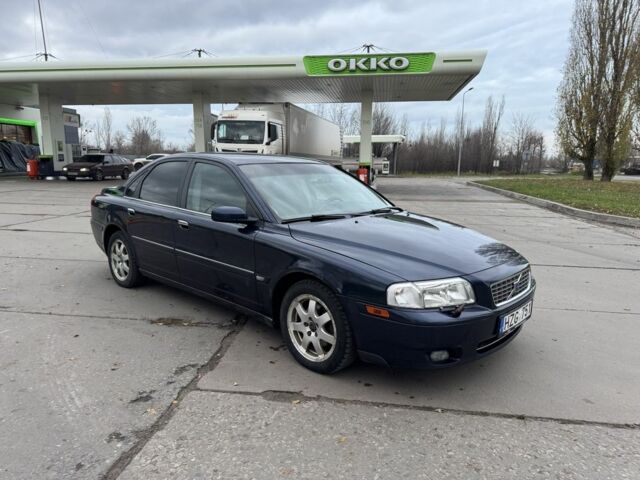 Синій Вольво S80, об'ємом двигуна 2.4 л та пробігом 275 тис. км за 2500 $, фото 1 на Automoto.ua