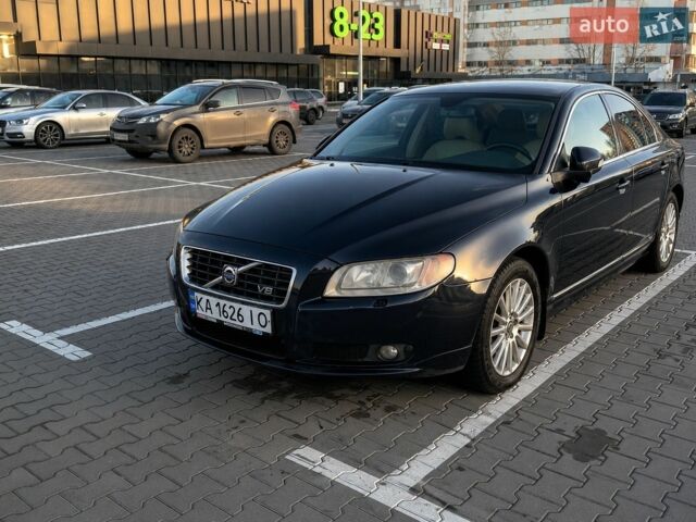 Синий Вольво С80, объемом двигателя 4.14 л и пробегом 290 тыс. км за 5900 $, фото 1 на Automoto.ua