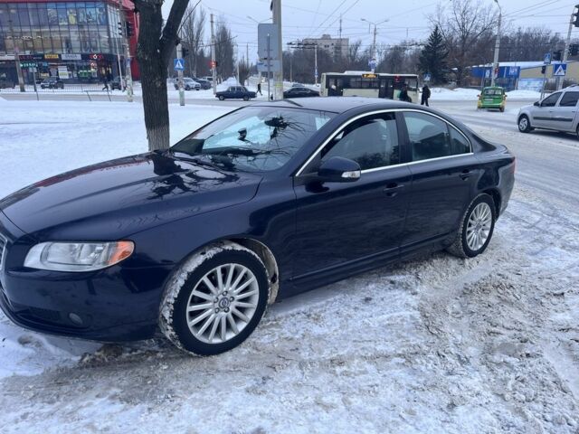 Синий Вольво С80, объемом двигателя 2 л и пробегом 332 тыс. км за 5940 $, фото 1 на Automoto.ua