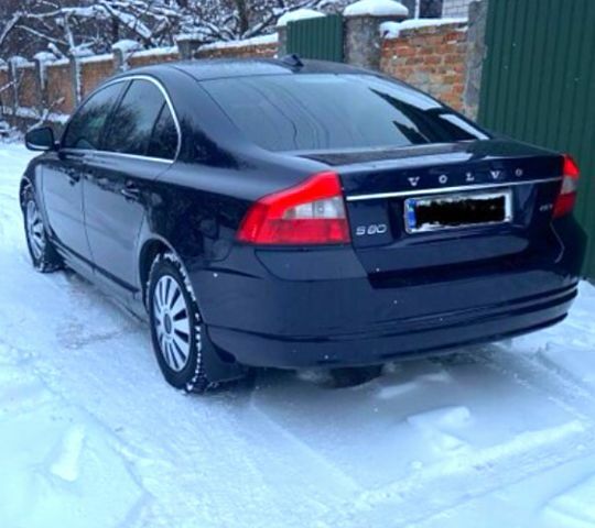 Синий Вольво С80, объемом двигателя 2.5 л и пробегом 297 тыс. км за 7000 $, фото 1 на Automoto.ua